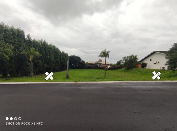 Imagem Terreno à Venda, 1.500 m² em Condominio Parque Village Castelo - Itu Imagem Terreno à Venda, 1.500 m² em Condominio Parque Village Castelo - Itu