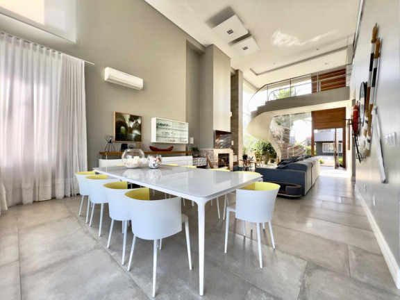 Imagem Casa com 4 Quartos à Venda, em -- - Capao Da Canoa Imagem Casa com 4 Quartos à Venda, em -- - Capao Da Canoa