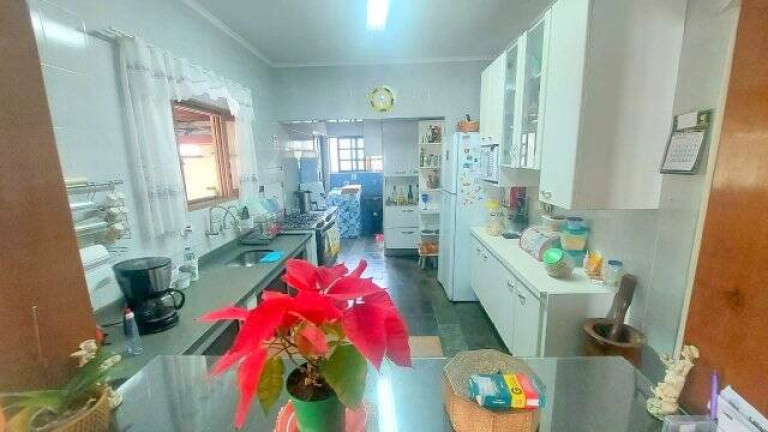 Imagem Casa com 4 Quartos à Venda, 282 m² em Balneário Arpoador - Peruíbe