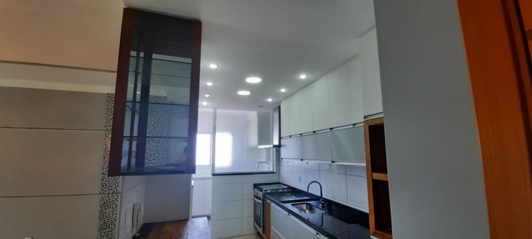 Apartamento com 2 Quartos à Venda, 82 m² em Vila Guilhermina - Praia Grande