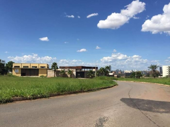 Imagem Terreno à Venda, 700 m² em Vila Rosa - Goiânia Imagem Terreno à Venda, 700 m² em Vila Rosa - Goiânia