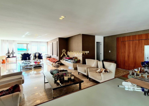 Imagem Imóvel com 4 Quartos à Venda, 360 m² em Vila Da Serra - Nova Lima Imagem Imóvel com 4 Quartos à Venda, 360 m² em Vila Da Serra - Nova Lima