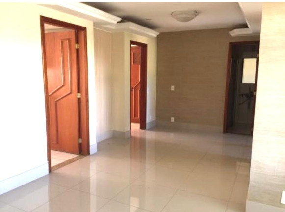 Imagem Imóvel com 4 Quartos à Venda, 110 m² em Asa Norte - Brasília Imagem Imóvel com 4 Quartos à Venda, 110 m² em Asa Norte - Brasília