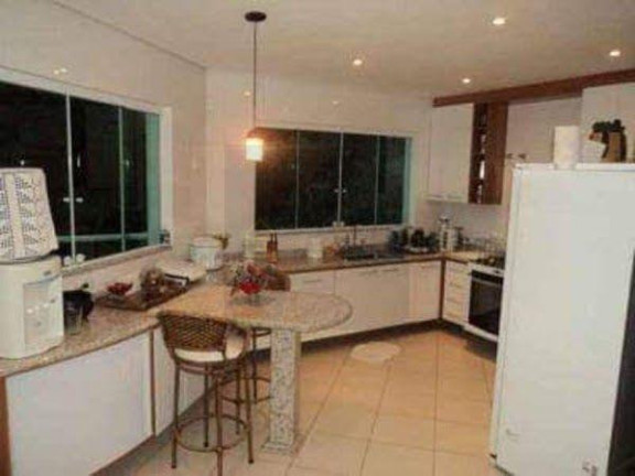 Imagem Casa com 3 Quartos à Venda, 332 m² em Tarumã - Santana De Parnaíba