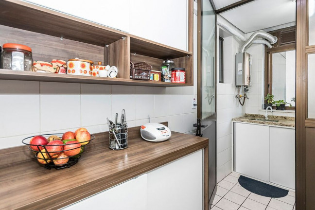 Imagem Apartamento com 3 Quartos à Venda, 79 m² em Cristal - Porto Alegre