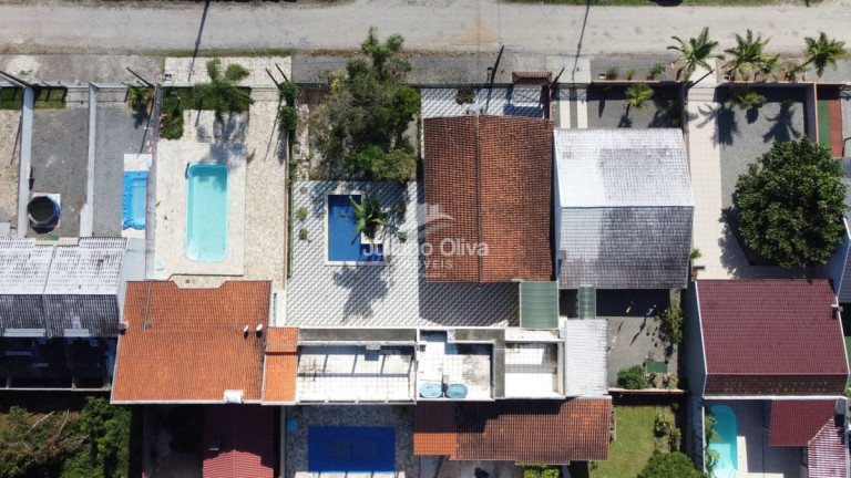 Imagem Casa com 3 Quartos à Venda, 120 m² em Barra Do Sai - Itapoá