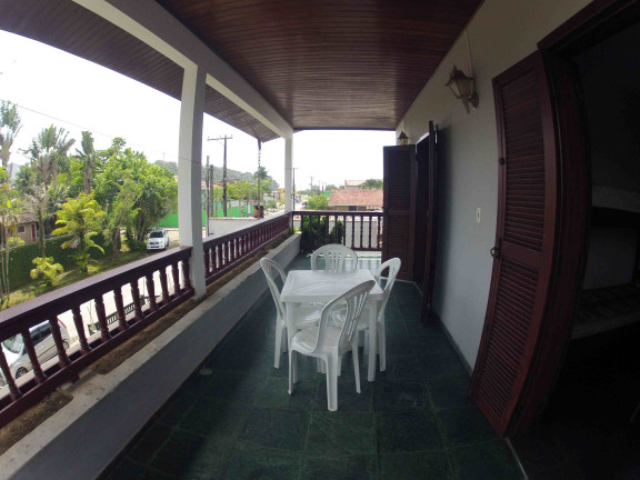 Imagem Casa com 4 Quartos para Temporada, 200 m² em Praia Grande - Ubatuba Imagem Casa com 4 Quartos para Temporada, 200 m² em Praia Grande - Ubatuba