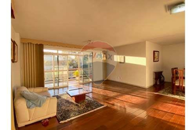 Imagem Apartamento com 4 Quartos à Venda, 186 m² em Tijuca - Rio De Janeiro Imagem Apartamento com 4 Quartos à Venda, 186 m² em Tijuca - Rio De Janeiro