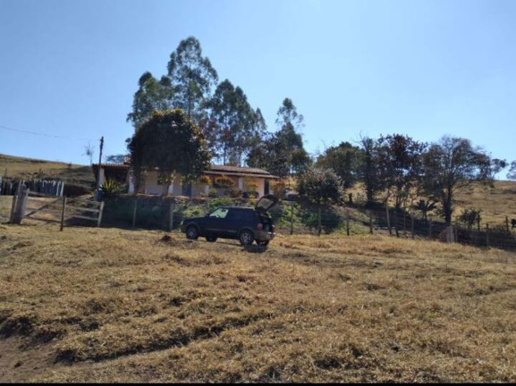 Imagem Chácara com 4 Quartos à Venda, 90 m² em Centro - Lagoinha Imagem Chácara com 4 Quartos à Venda, 90 m² em Centro - Lagoinha