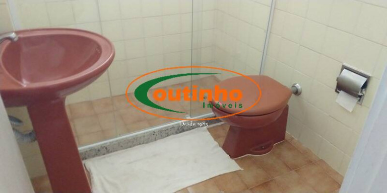 Imagem Apartamento com 2 Quartos à Venda, 70 m² em Tijuca - Rio De Janeiro Imagem Apartamento com 2 Quartos à Venda, 70 m² em Tijuca - Rio De Janeiro