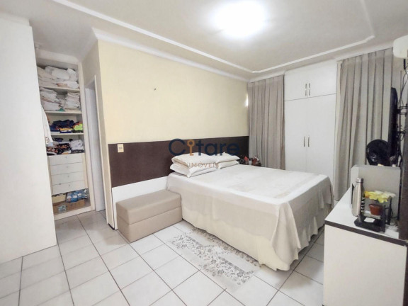Imagem Casa com 4 Quartos à Venda, 180 m² em Cambeba - Fortaleza Imagem Casa com 4 Quartos à Venda, 180 m² em Cambeba - Fortaleza
