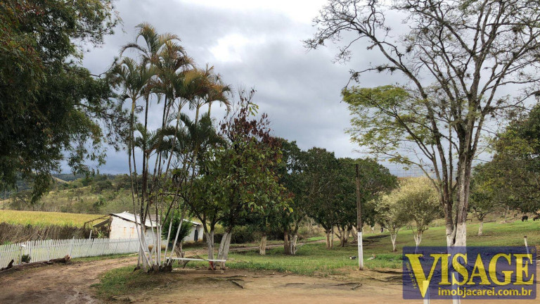 Imagem Chácara com 2 Quartos à Venda, 23.000 m² em Jamic - Jacareí Imagem Chácara com 2 Quartos à Venda, 23.000 m² em Jamic - Jacareí
