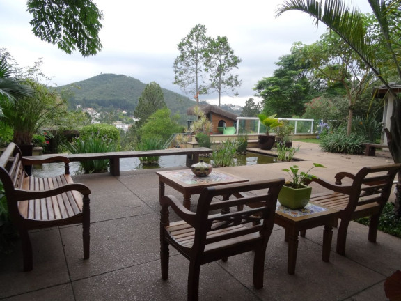 Imagem Casa com 4 Quartos à Venda, 1.754 m² em Alphaville - Santana De Parnaíba Imagem Casa com 4 Quartos à Venda, 1.754 m² em Alphaville - Santana De Parnaíba