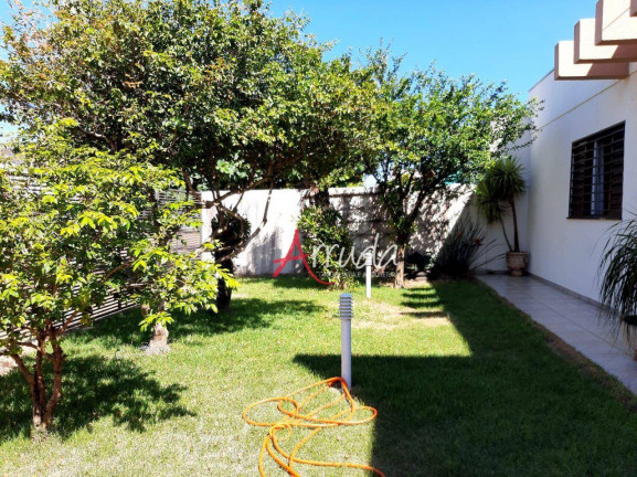 Imagem Casa com 3 Quartos à Venda, 216 m² em São Cristóvão - Cascavel Imagem Casa com 3 Quartos à Venda, 216 m² em São Cristóvão - Cascavel