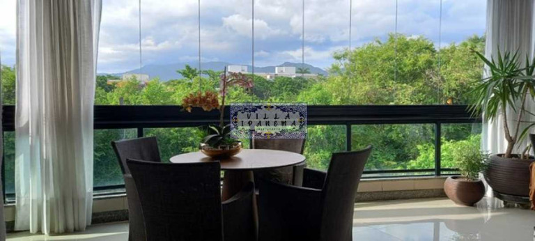 Apartamento com 3 Quartos à Venda, 133 m² em Recreio Dos Bandeirantes - Rio De Janeiro