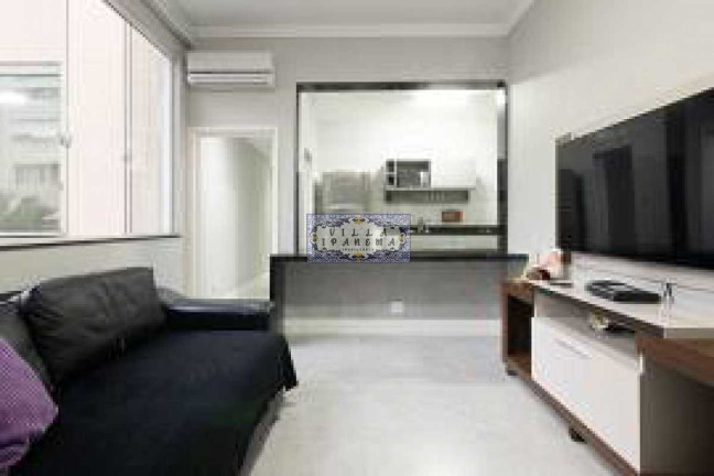 Imagem Apartamento com 3 Quartos à Venda, 85 m² em Leme - Rio De Janeiro