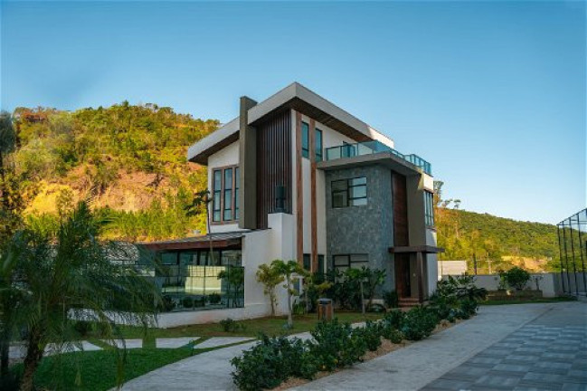 Casa com 3 Quartos à Venda, 360 m² em Ressacada - Itajaí