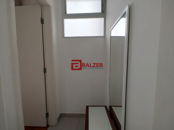 Imagem Apartamento com 1 Quarto à Venda, 50 m² em Centro - Florianópolis Imagem Apartamento com 1 Quarto à Venda, 50 m² em Centro - Florianópolis
