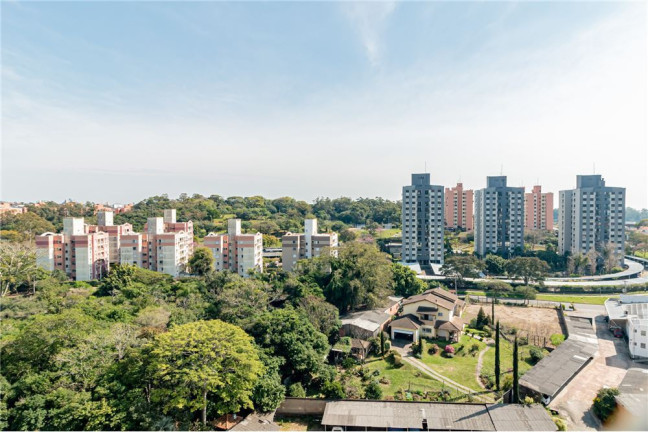 Imagem Imóvel com 3 Quartos à Venda, em Jardim Carvalho - Porto Alegre Imagem Imóvel com 3 Quartos à Venda, em Jardim Carvalho - Porto Alegre