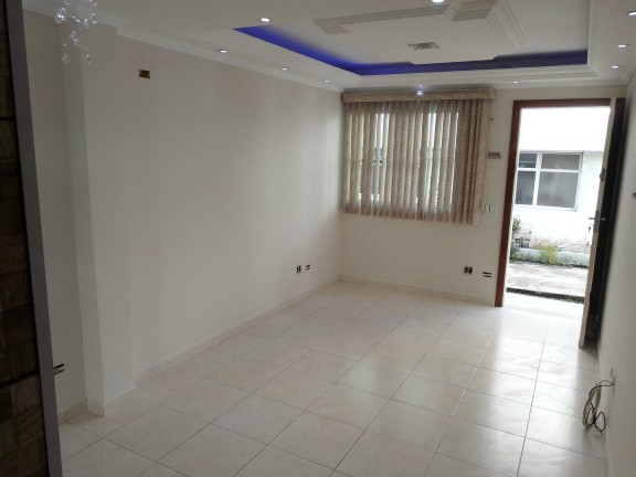 Imagem Casa com 2 Quartos à Venda, 65 m² em Guarujá Imagem Casa com 2 Quartos à Venda, 65 m² em Guarujá