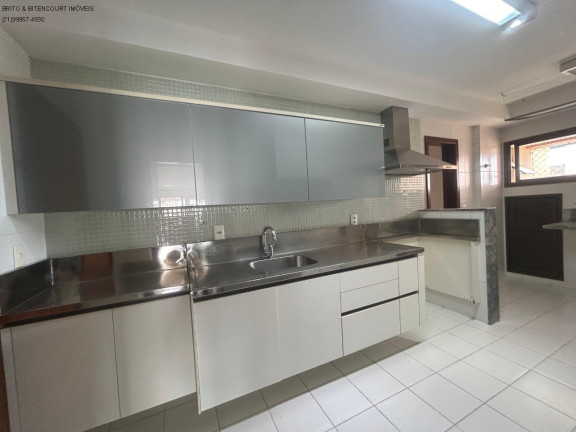 Imagem Imóvel com 4 Quartos à Venda, 145 m² em Alphaville I - Salvador