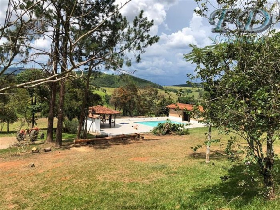 Imagem Chácara com 7 Quartos à Venda, 48.400 m² em Cachoeira Abaixo - Piracaia Imagem Chácara com 7 Quartos à Venda, 48.400 m² em Cachoeira Abaixo - Piracaia