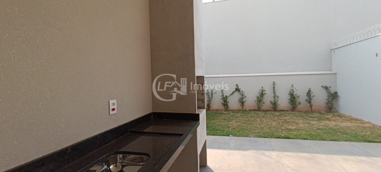 Imagem Casa com 3 Quartos à Venda, 202 m² em Vila Do Polonês - Campo Grande Imagem Casa com 3 Quartos à Venda, 202 m² em Vila Do Polonês - Campo Grande