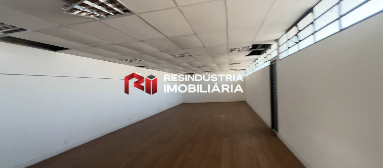 Imagem Terreno para Alugar, 12 m² em Gramado - Embu Das Artes Imagem Terreno para Alugar, 12 m² em Gramado - Embu Das Artes
