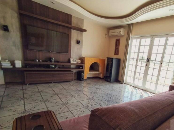 Imagem Casa com 3 Quartos à Venda, 825 m² em Universitário - Tijucas