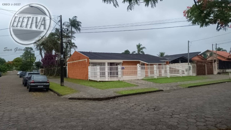 Imagem Casa com 3 Quartos à Venda, 91 m² em Centro - Guaratuba Imagem Casa com 3 Quartos à Venda, 91 m² em Centro - Guaratuba