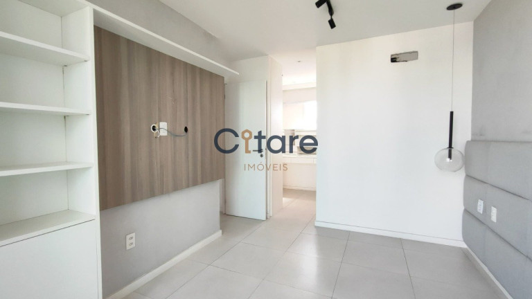 Imagem Apartamento com 3 Quartos à Venda, 90 m² em Guararapes - Fortaleza