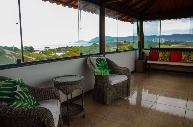 Imagem Edifício Residencial com 21 Quartos à Venda, 2.800 m² em Itaipu - Niterói