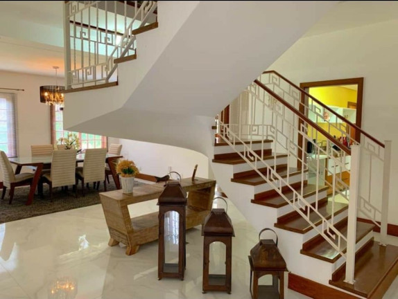 Imagem Casa com 4 Quartos à Venda, 410 m² em Parque Do Imbui - Teresópolis