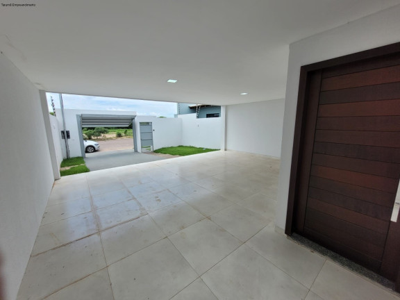 Imagem Imóvel com 3 Quartos à Venda,  em Sinop - Sinop