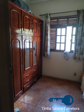 Imagem Casa com 3 Quartos à Venda, em Centro - Campos Dos Goytacazes Imagem Casa com 3 Quartos à Venda, em Centro - Campos Dos Goytacazes