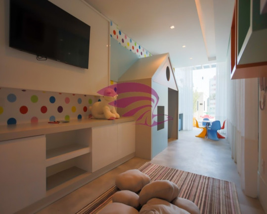 Imagem Imóvel com 2 Quartos à Venda, 84 m² em Mercês - Curitiba Imagem Imóvel com 2 Quartos à Venda, 84 m² em Mercês - Curitiba