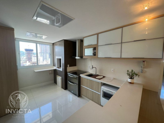 Imagem Apartamento com 3 Quartos à Venda, 130 m² em Centro - Balneário Camboriú Imagem Apartamento com 3 Quartos à Venda, 130 m² em Centro - Balneário Camboriú