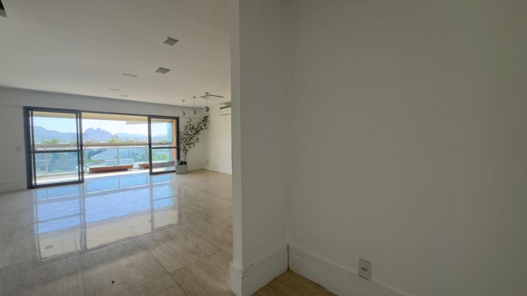 Imagem Apartamento com 4 Quartos para Alugar, 233 m² em Barra Da Tijuca - Rio De Janeiro Imagem Apartamento com 4 Quartos para Alugar, 233 m² em Barra Da Tijuca - Rio De Janeiro
