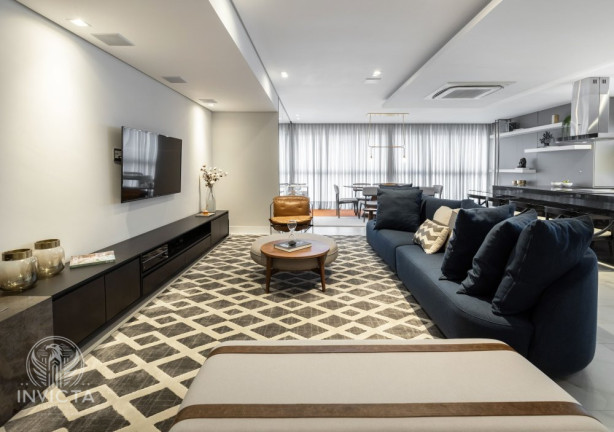 Apartamento com 3 Quartos à Venda, 167 m² em Centro - Balneário Camboriú