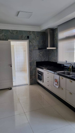 Imagem Apartamento com 4 Quartos à Venda, 224 m² em Duque De Caxias - Cuiabá