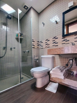 Imagem Apartamento com 2 Quartos à Venda, 49 m² em Moinhos De Vento - Porto Alegre
