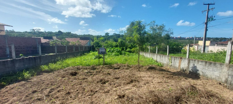 Imagem Terreno à Venda, 200 m² em Cajupiranga - Parnamirim Imagem Terreno à Venda, 200 m² em Cajupiranga - Parnamirim