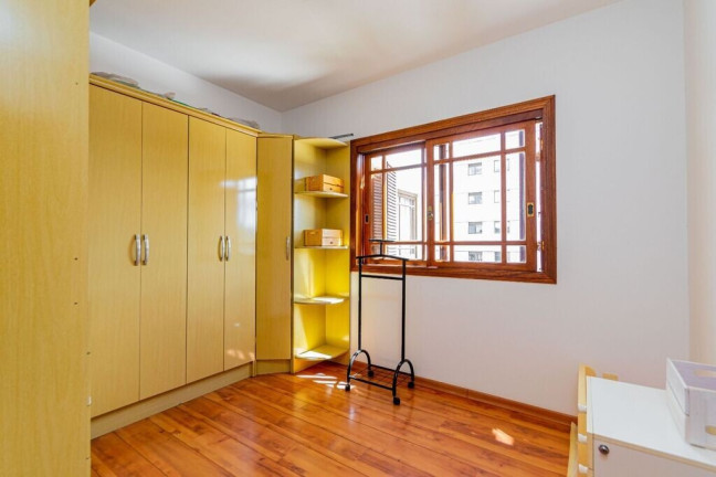 Imagem Apartamento com 3 Quartos à Venda, 119 m² em Medianeira - Porto Alegre
