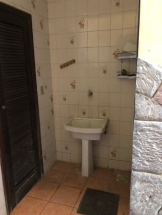 Imagem Casa com 4 Quartos à Venda, 400 m² em São Francisco - Niterói Imagem Casa com 4 Quartos à Venda, 400 m² em São Francisco - Niterói