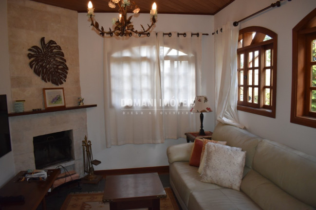Imagem Casa com 4 Quartos à Venda, 300 m² em Região De Capivari - Campos Do Jordão Imagem Casa com 4 Quartos à Venda, 300 m² em Região De Capivari - Campos Do Jordão