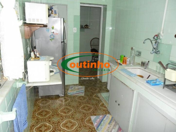 Imagem Casa com 4 Quartos à Venda, 212 m² em Tijuca - Rio De Janeiro Imagem Casa com 4 Quartos à Venda, 212 m² em Tijuca - Rio De Janeiro