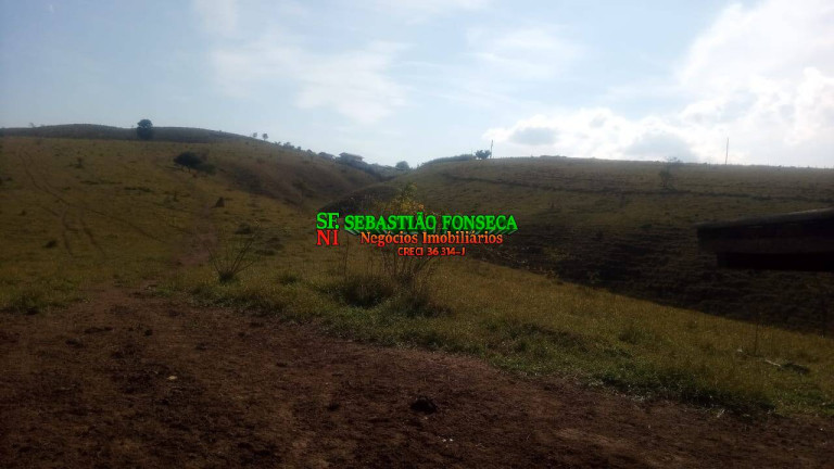 Fazenda à Venda, 18 m² em Centro - Paraibuna