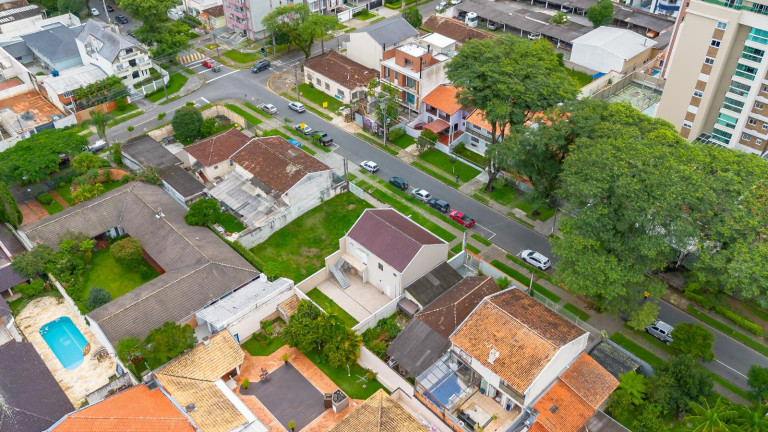 Imagem Terreno à Venda, 325 m² em Vila Izabel - Curitiba