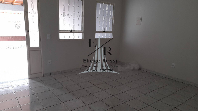Imagem Casa com 3 Quartos à Venda, 250 m² em Itatiba Imagem Casa com 3 Quartos à Venda, 250 m² em Itatiba
