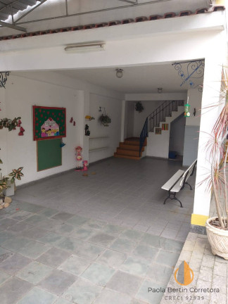 Imagem Casa com 4 Quartos à Venda, 300 m² em Barro Vermelho - São Gonçalo Imagem Casa com 4 Quartos à Venda, 300 m² em Barro Vermelho - São Gonçalo